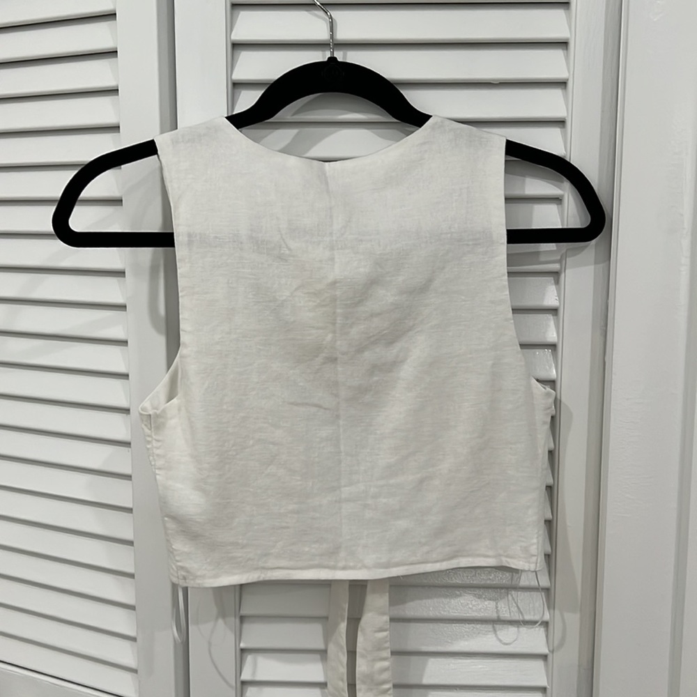 Abercrombie and Fitch linen top - Picture 2 of 4